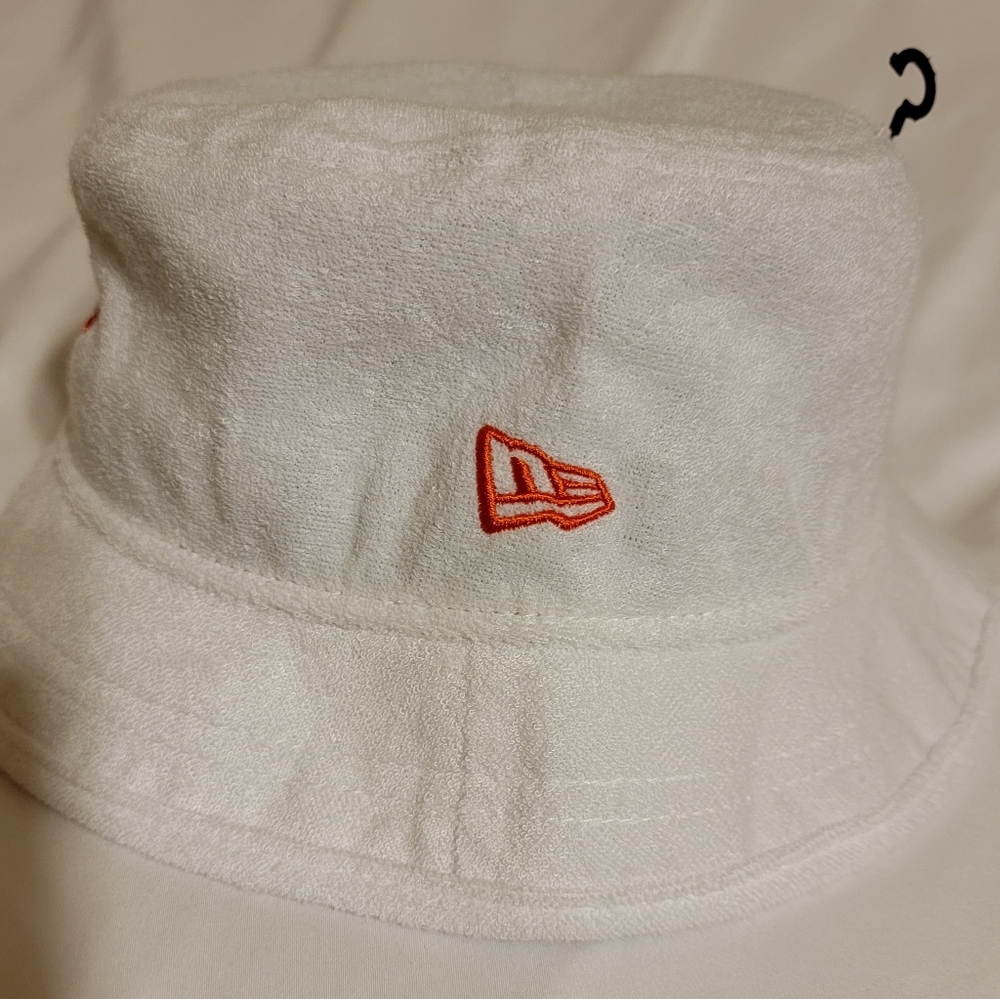 Chicago Cubs Hat - Picture 2 of 5